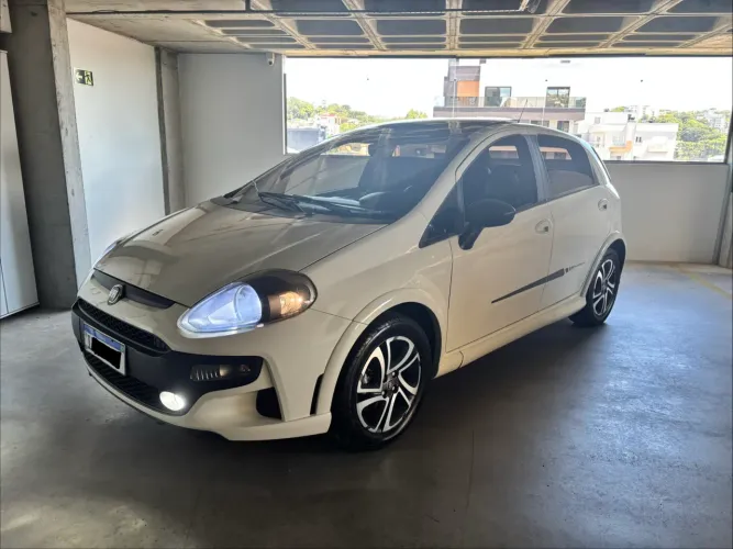 Fiat Punto Blackmotion 1.8 Flex 16V 5P. 2017