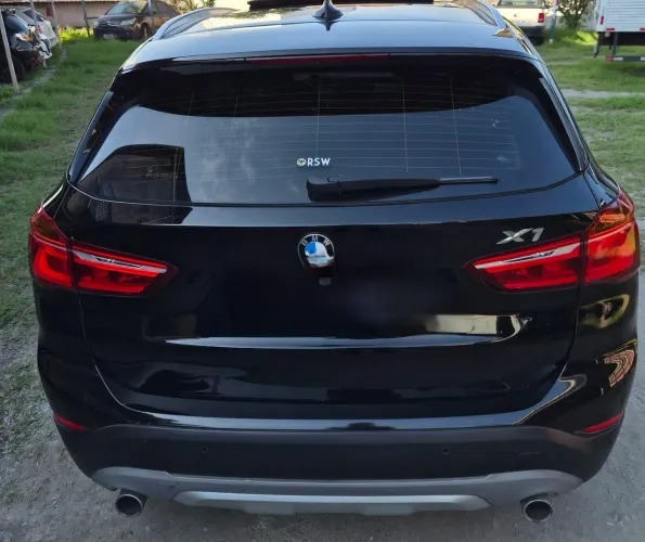 BMW X1 Sdrive 20I X-line 2.0 TB Active Flex 2016