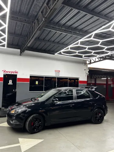 Ford Focus 2.0 16v/ 2.0 16V Flex 5P 2013