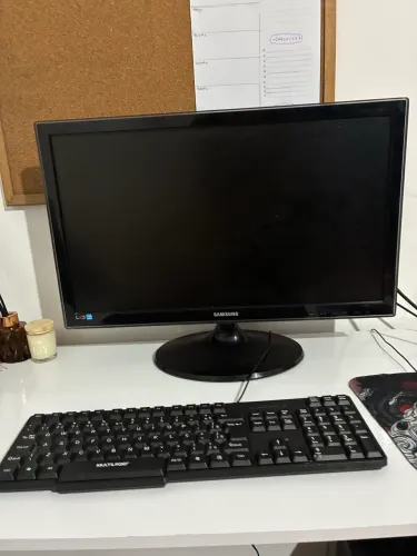 Computador completo, monitor, gabinete, mouse e teclado 