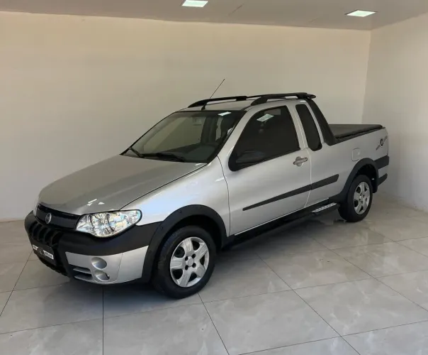 Fiat Strada Adventure1.8/ 1.8 Locker Flex CD 2013