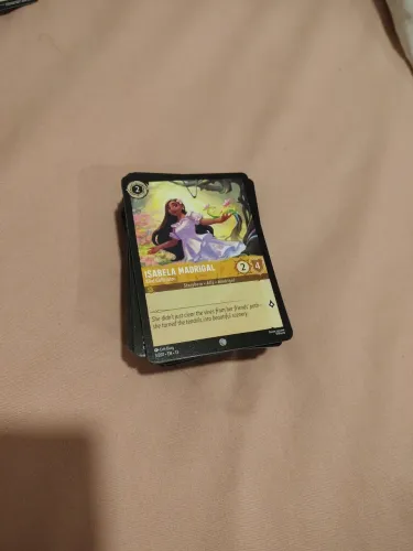 Vendo lote 94 cartas de TCG Lorcana coleção 13 Atack of Wine