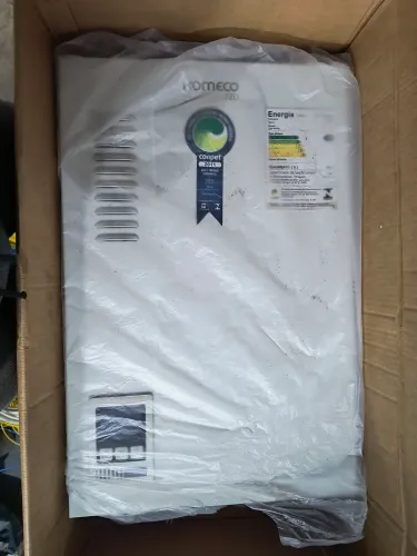 Aquecedor a Gás Komeco 22D - 22 Litros (Para Conserto ou Peças)