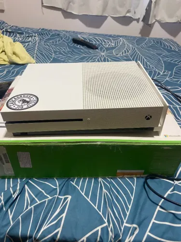 Xbox One S 1TB Standard cor branco 