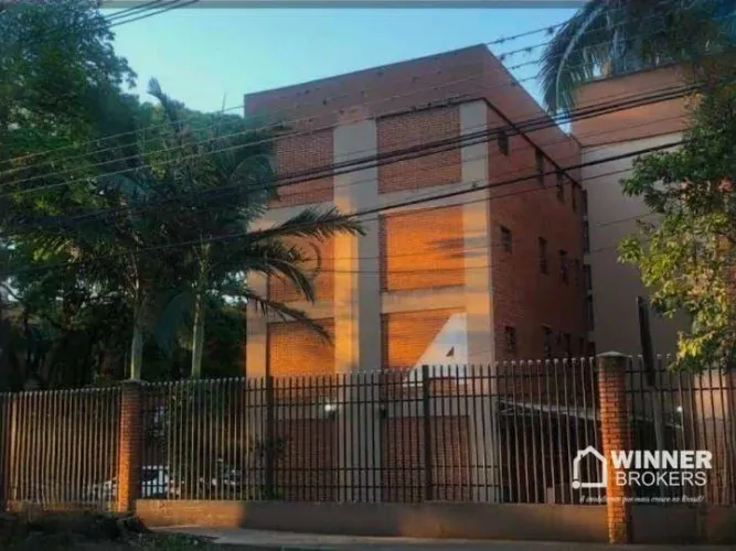 Apartamento com 3 dormitórios à venda, 77 m² por R$ 232.000,00 - Zona 07 - Maringá/PR