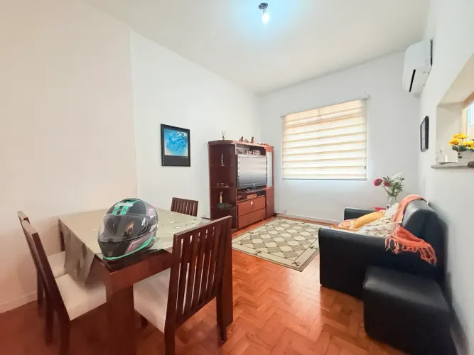 1 dormitório, 62m2, lazer, prédio frente mar, vista lateral ao mar