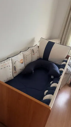 Berço semi novo