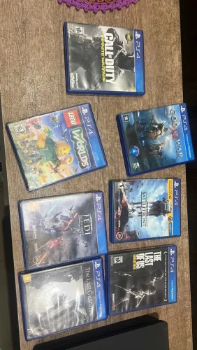 Playstation 4 usado com vários jogos e 1 controle