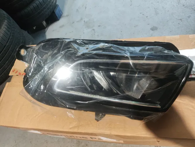 Farol Full LED direito Toro novo original 2022 2023 2024 2025 2026