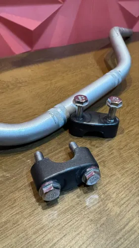 GUIDÃO ORIGINAL HONDA BROS 160 + ABRAÇADEIRAS ORIGINAIS