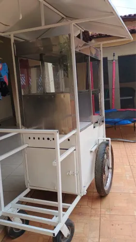 Carrinho de cachorro quente