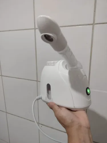 Aparelho de vapor ozônio portátil