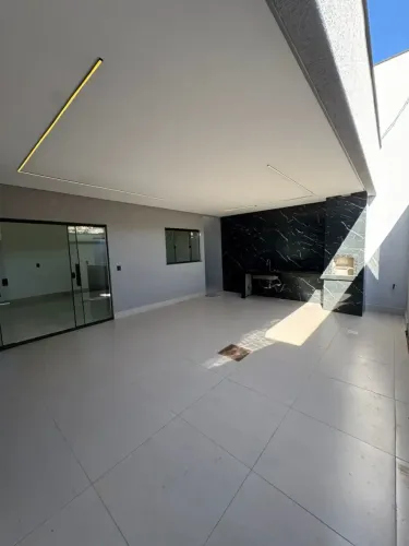 CASA MODERNA À VENDA RESIDENCIAL FLOR DO IPÊ II | SENADOR CANEDO codigo: 351178