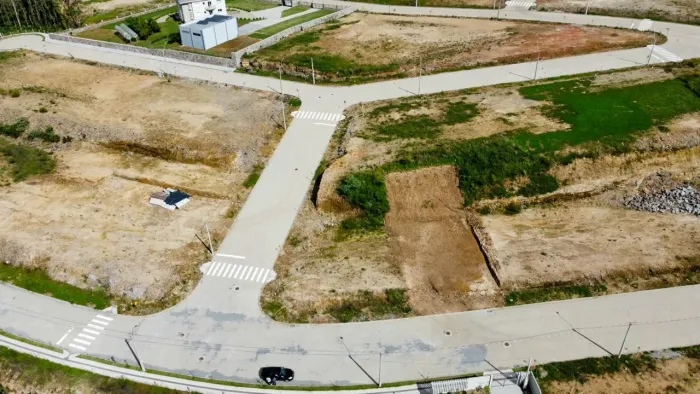 TERRENO DE ESQ. VILLA TRENTINA - 534,87m²