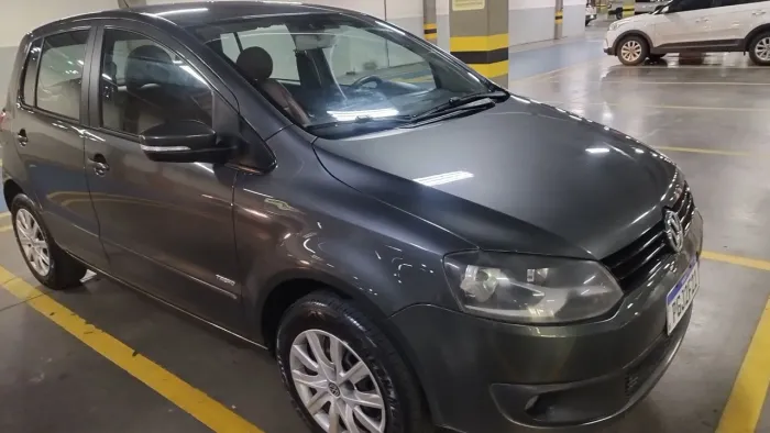Volkswagen Fox 1.6 MI Total Flex 8V 5P 2013