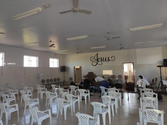 Salão Comercial para Venda em Regente Feijó, CLAUDEMIRO CARVALHO, 2 banheiros
