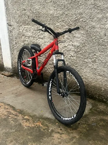 Vendo quadro gios Free ride 2009 vermelho 