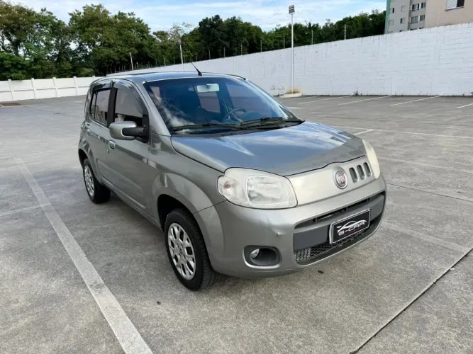 Fiat Uno Vivace/rua 1.0 EVO Fire Flex 8V 5P 2013