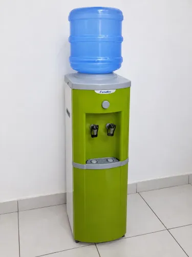 GELA ÁGUA