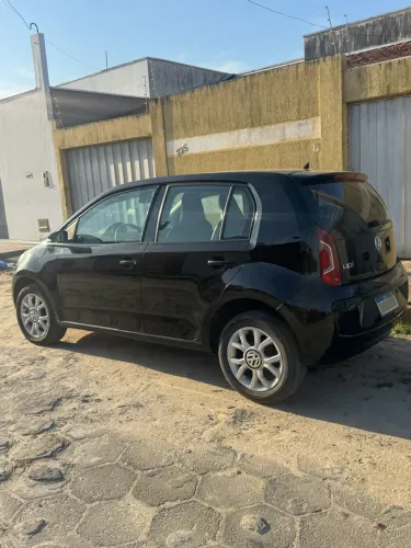 Volkswagen Up! High 1.0 Total Flex 12V 5P 2015
