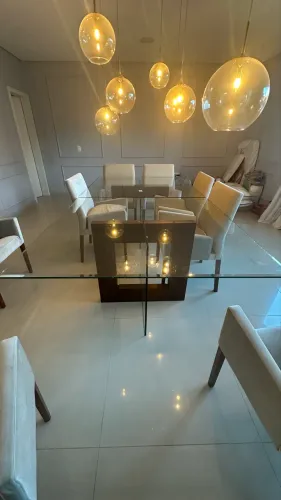 Vendo mesa de vidro