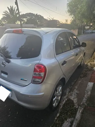 Nissan March SV 1.6 16V Flex Fuel 2012
