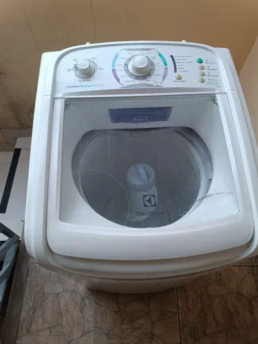 Máquina de lavar Electrolux 9kg