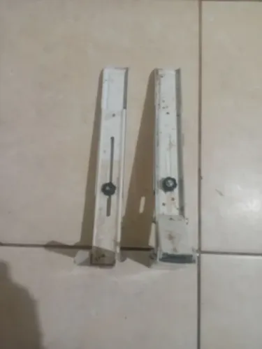 Suporte para micro-ondas usado