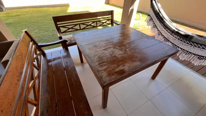 Mesa 2 bancos de 3 lugares