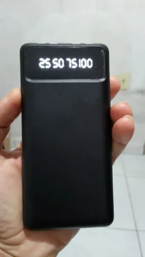 Carregador de celular Power bank digital 20.000 M.amp novo