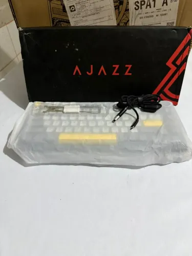 Teclado Gamer Mecânico Ajazz Ak820