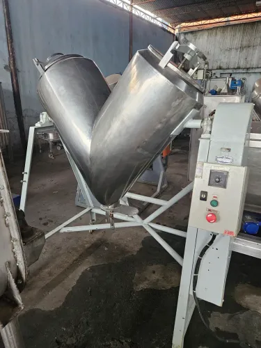 Misturador em V - 200 litros aço inox