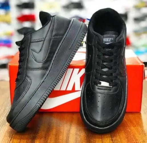 NIKE AIRFORCE