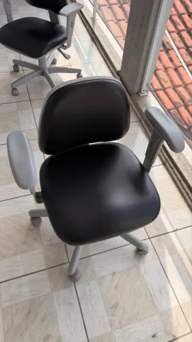 Cadeira secretaria para escritório 