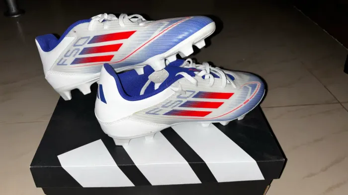 Chuteira adidas F50 original