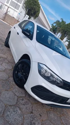 Volkswagen Polo Track 1.0 Flex 12V 5P 2024