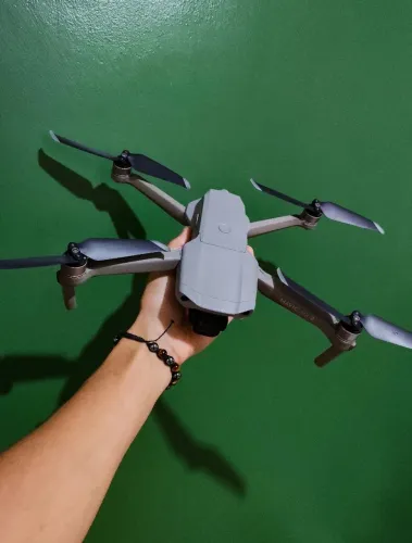 Drone Dji Mavic air 2 com 1 bateria
