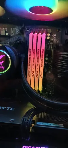 Memória RAM XPG SPECTRIX D41(4x8) 32GB 3000mhz DDR4 e SSD SATA3 XRAYDISK 2TB 
