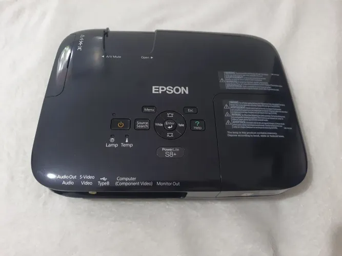 Projetor Epson PowerLite S8+ Com Bolsa original(Lâmpada 1130h)