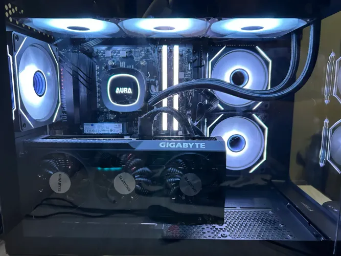RTX 4070 Super Gigabyte Windforce OC 12GB + Fonte Gamemax 650W de Brinde | NF e Caixa