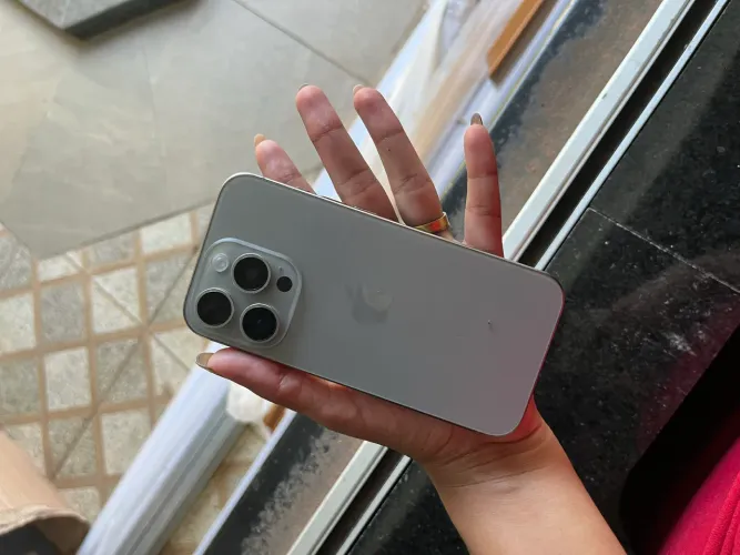 iPhone 15 pro 