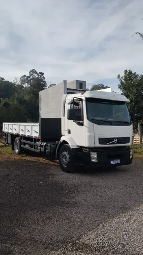 VM 220 4x2 2p (diesel) (E5)