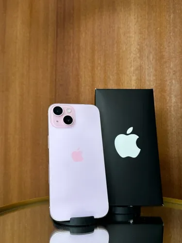 iPhone 15 128gb rosa semi novo - em até 24x + taxa!!