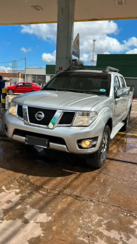 Nissan Frontier SL CD 4X4 2.5tb Diesel AUT 2013