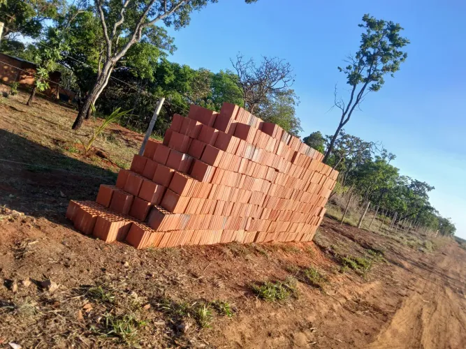 Vende se tijolos de Anápolis aqui no paranoa fd