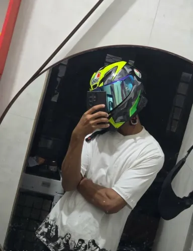 Agv corsa r 44