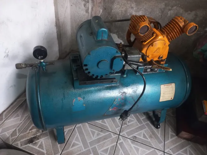 Compressor de Ar 120 Libras + Kit Pintura - Completo