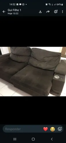 Sofá reclinanavel com entrada pra usb. Super comfortavel.