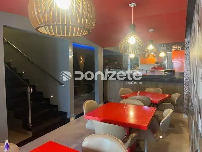 Prédio Comercial à Venda em Vila Bastos, Santo André - 338m²