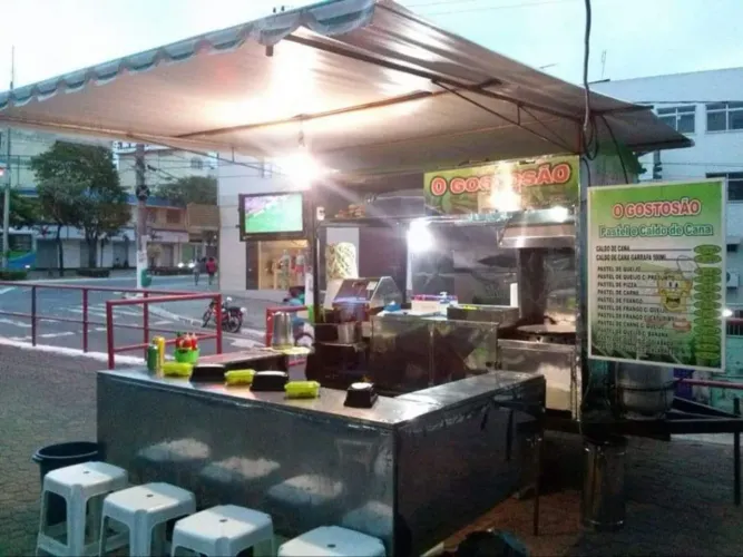 Vende TRAILER " LANCHE "